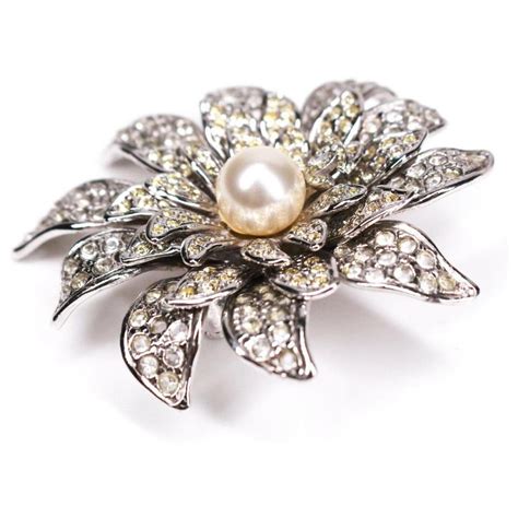 chanel brooch 05a|Chanel brooches jewelry.